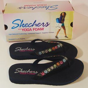 Skechers Meditation Daisy Delight navy sandals